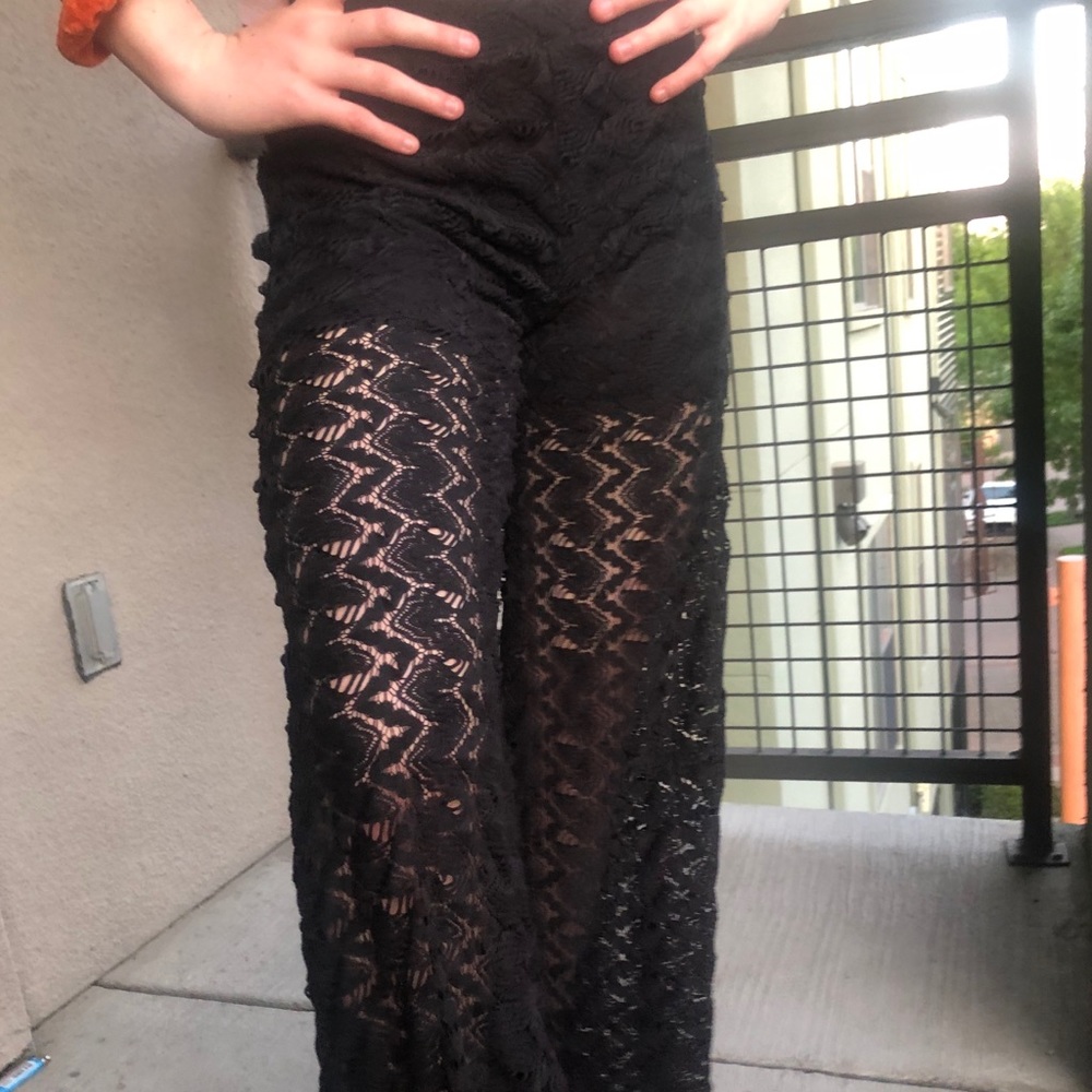 Super stretchy black pants !